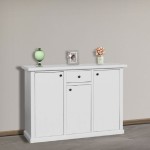 Credenza in legno con zoccolo