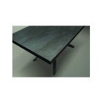 Tavolo allungabile base in metallo e piano finitura in acciaio ossidato