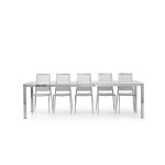 Sedia moderna in ecopelle con telaio in acciaio cromato