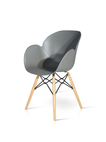 Sedia design in polipropilene