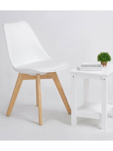 Sedia in propilene bianca e gambe in legno naturale