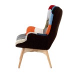 Poltrona moderna patchwork con gambe in legno