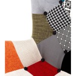 Poltrona moderna patchwork con gambe in legno