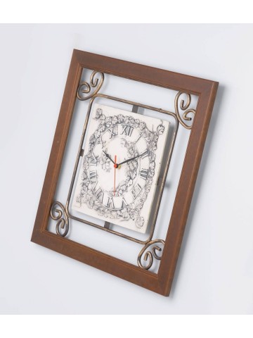 Orologio quadrato con legno