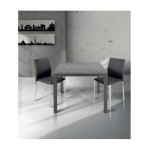Tavolo quadrato moderno grigio