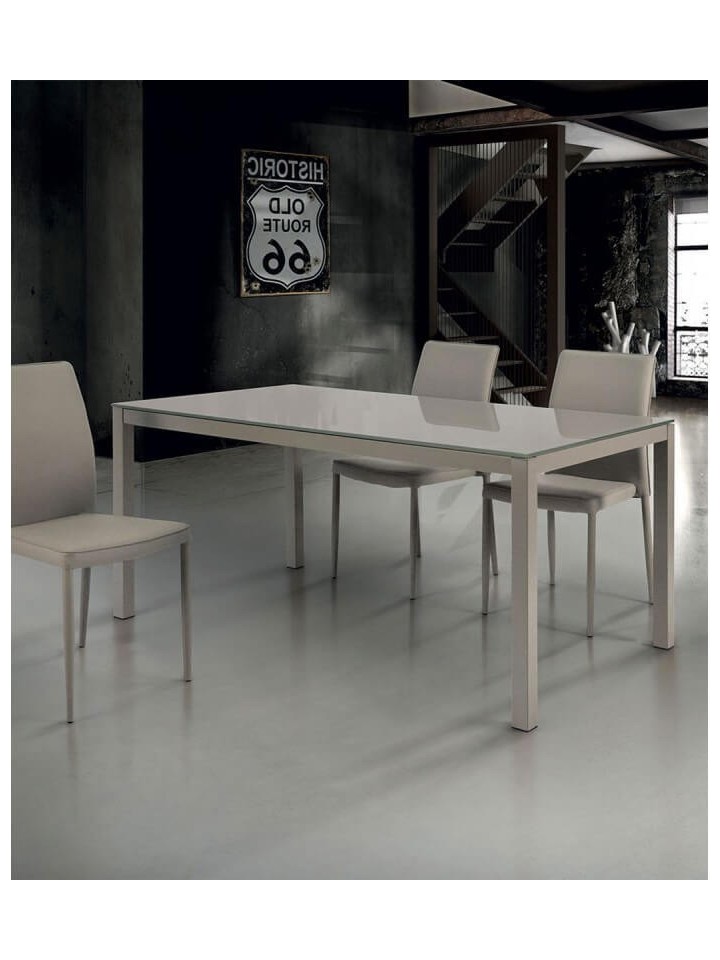 Tavolo moderno allungabile in vetro