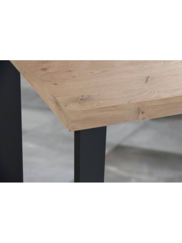 Tavolo moderno in rovere