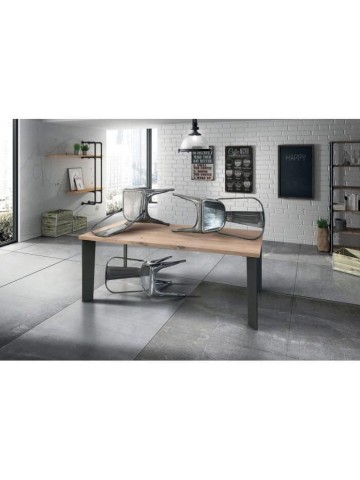 Tavolo moderno in rovere