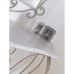 Consolle bombata con piano in legno