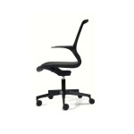 Sedia Nera con schienale alto da ufficio