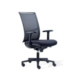 Sedia Nera con schienale alto da ufficio