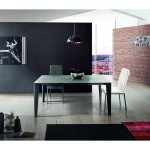 Tavolo in vetro grigio allungabile moderno